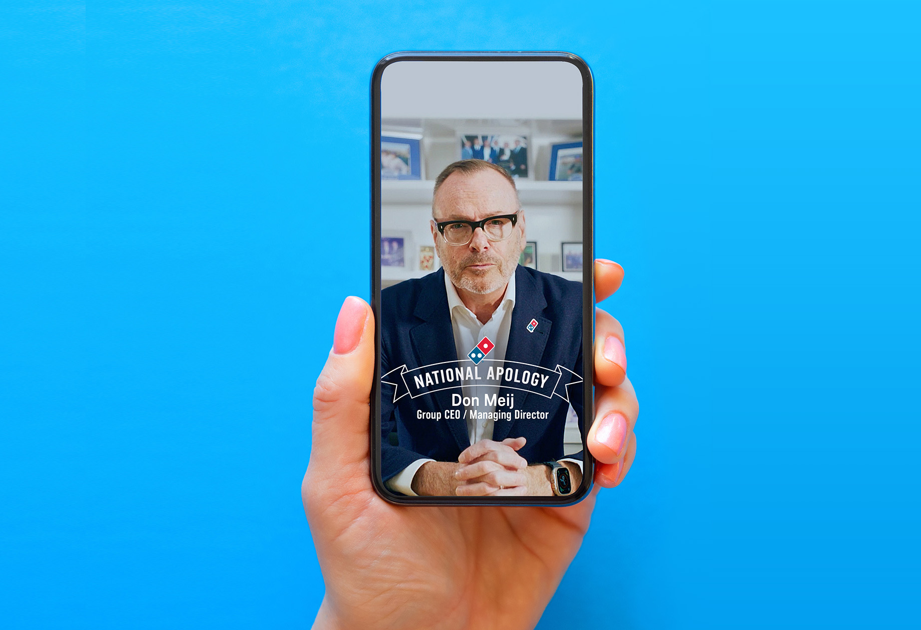 dominoes_apoligy_long_slider1